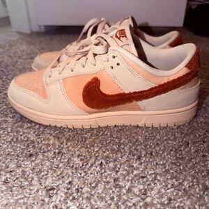Nike Dunk Low "Terry Swoosh" women